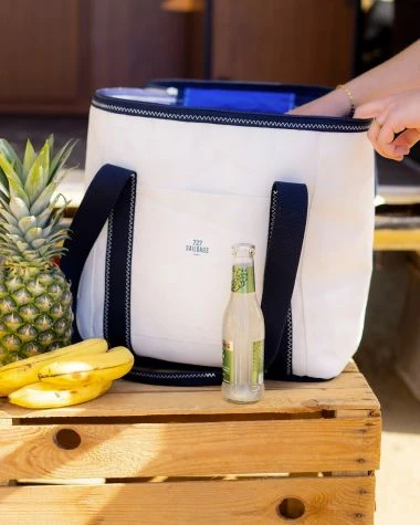 2 Deckchairs + A FREE Soft Cooler Recycled Sail - Image 6