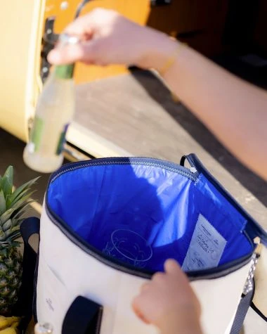 2 Deckchairs + A FREE Soft Cooler Recycled Sail - Image 7