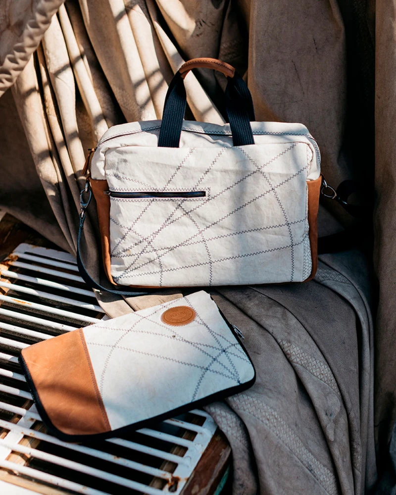 MacBook Laptop Case - 13"- 13,3'' Belem Collection Recycled Sail - Image 8