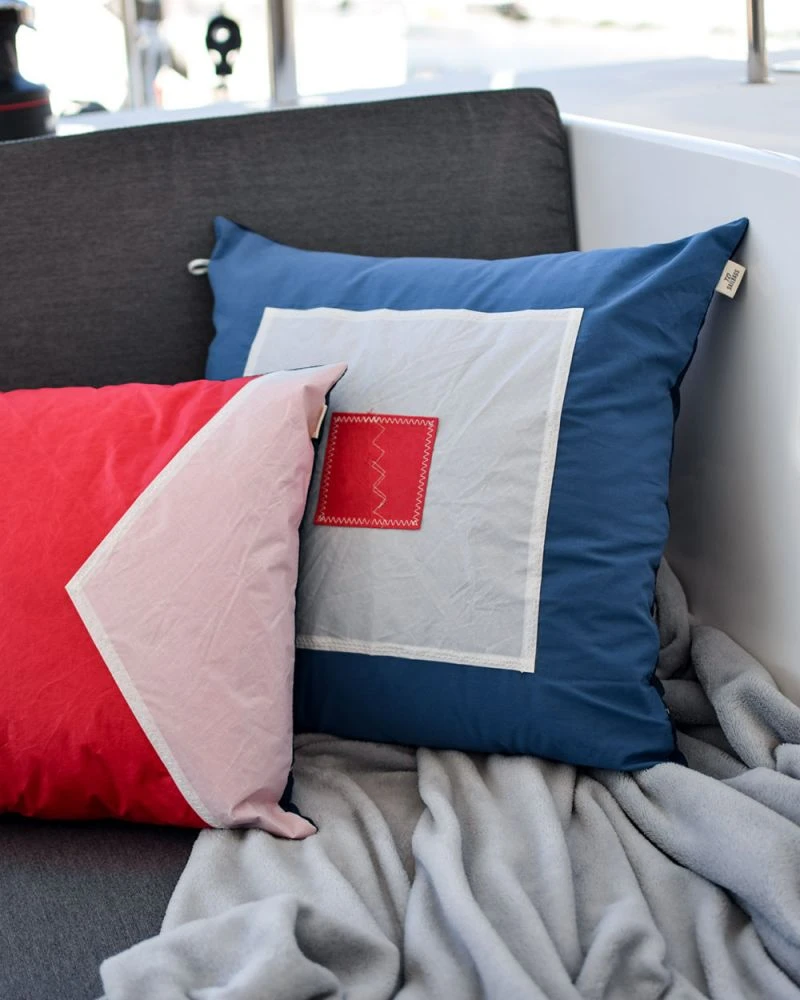 Cushion 20x20 In Flag Recycled Sail - Image 8