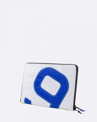 MacBook Laptop Case - 13"- 13,3'' Blue Recycled Sail - Image 4