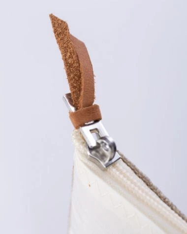 Makeup Bag Linen And Leather Recycled Sail - Image 4