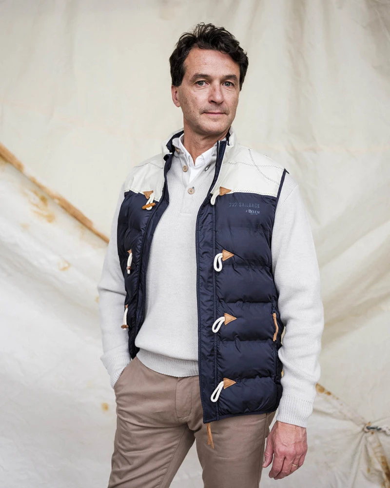 Men's Sleeveless Down Jacket Belem Collection Recycled Sail - Image 8