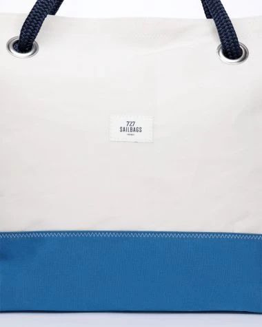 Carla Travel Bag Pastel Blue Recycled Sail - Image 4