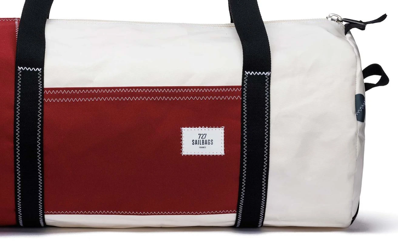 Onshore Duffel Bag Brick Red Recycled Sail - Image 3