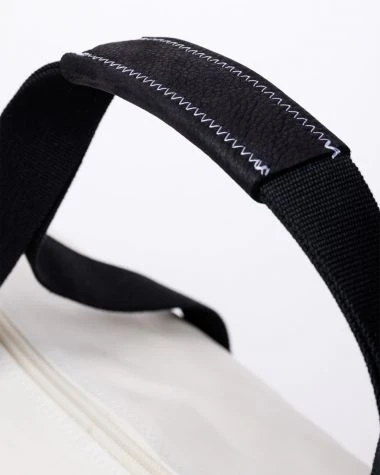 Onshore Duffel Bag Brick Red Recycled Sail - Image 6