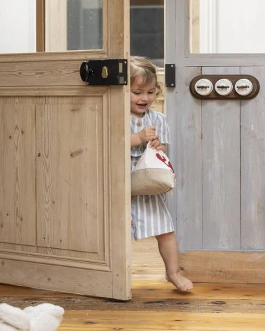 Berlingo Door Stopper Crab Recycled Sail - Image 6