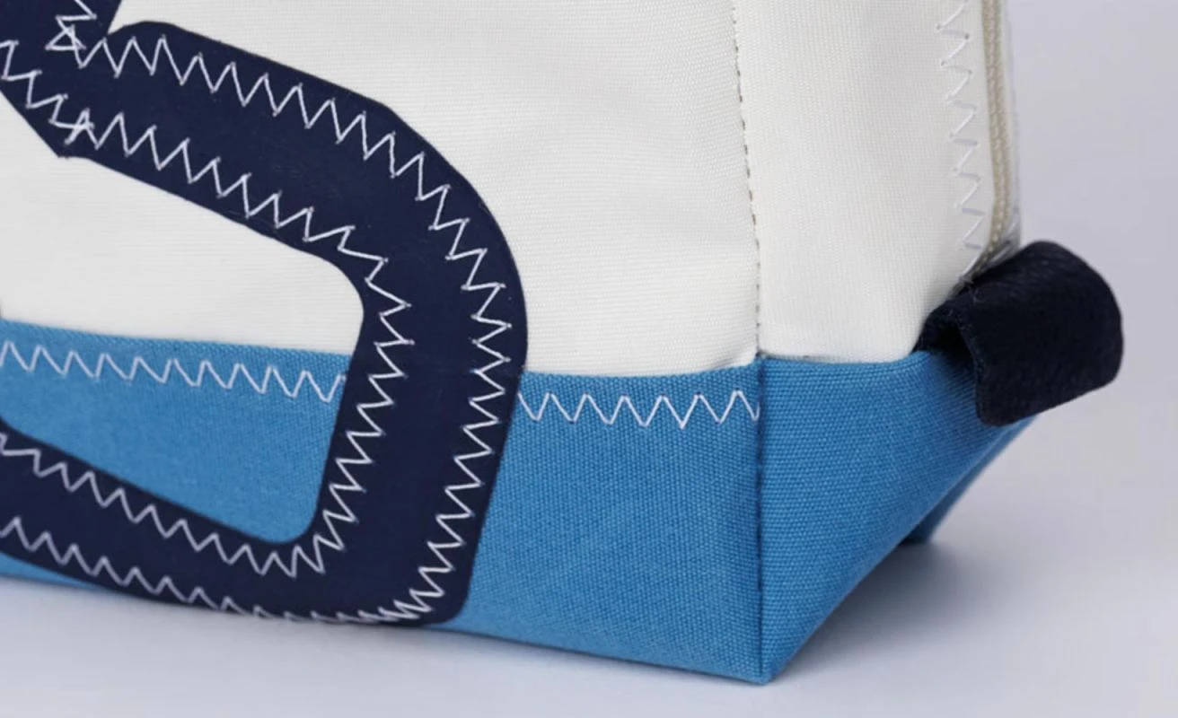 Toiletry Bag Windy Pastel Blue Recycled Sail - Image 3