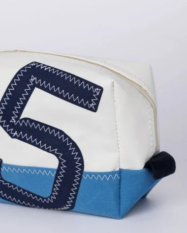 Toiletry Bag Windy Pastel Blue Recycled Sail - Image 6