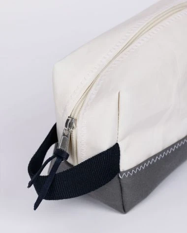 Toiletry Bag Windy Basalt Recycled Sail - Image 5