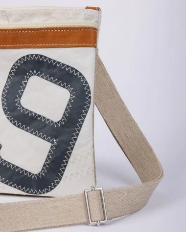 Travel Cross-body Bag Leather And Linen Recycled Sail - Image 5