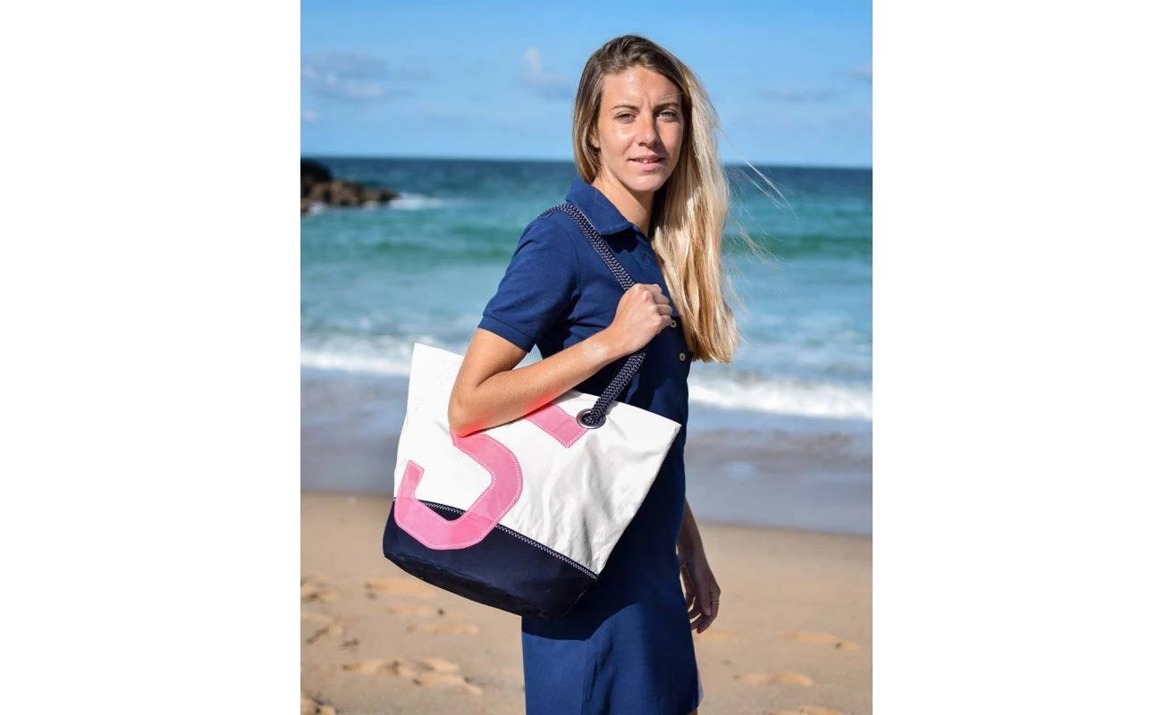Sandy Handbag Summer Time Pink Recycled Sail - Image 3