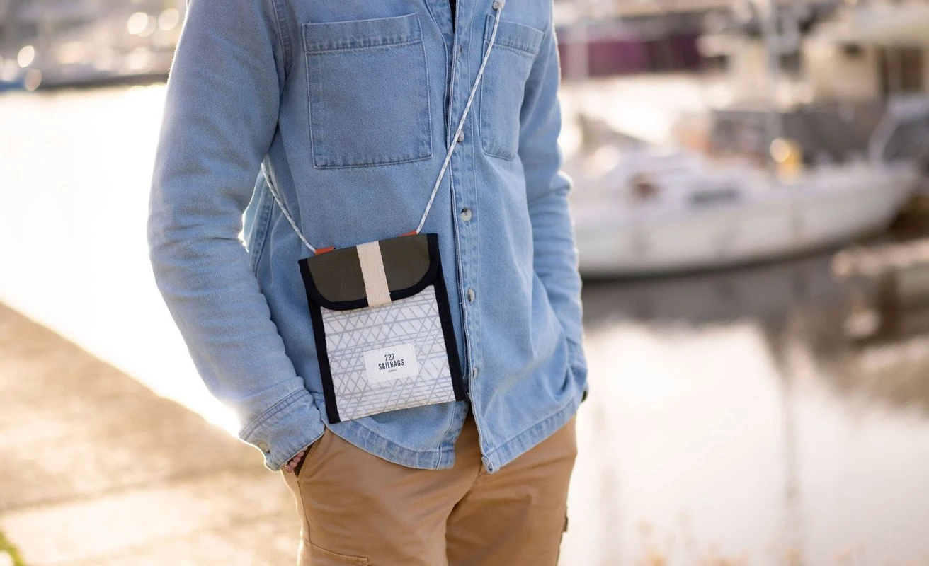 Skate Cross-body Bag Khaki And Orange Recycled Sail - Image 3