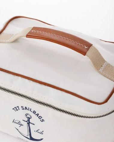 Vanity Case Classic Yachting Recycled Sail - Image 7