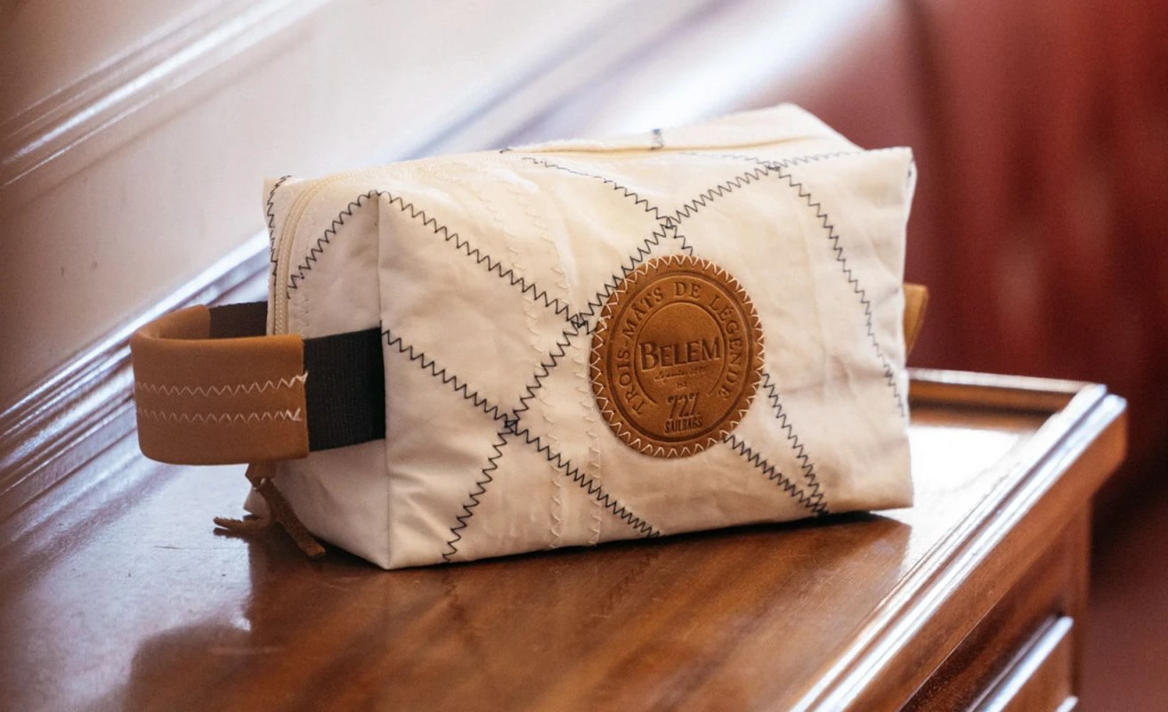 Windy Toiletry Bag Belem Collection Recycled Sail - Image 3