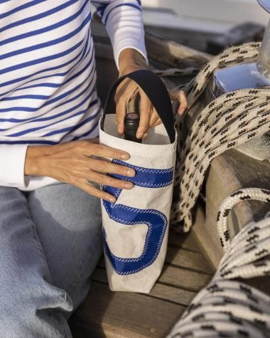 Wine Bag 5 Blue Recycled Sail - Image 5