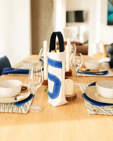 Wine Bag 5 Blue Recycled Sail - Image 7